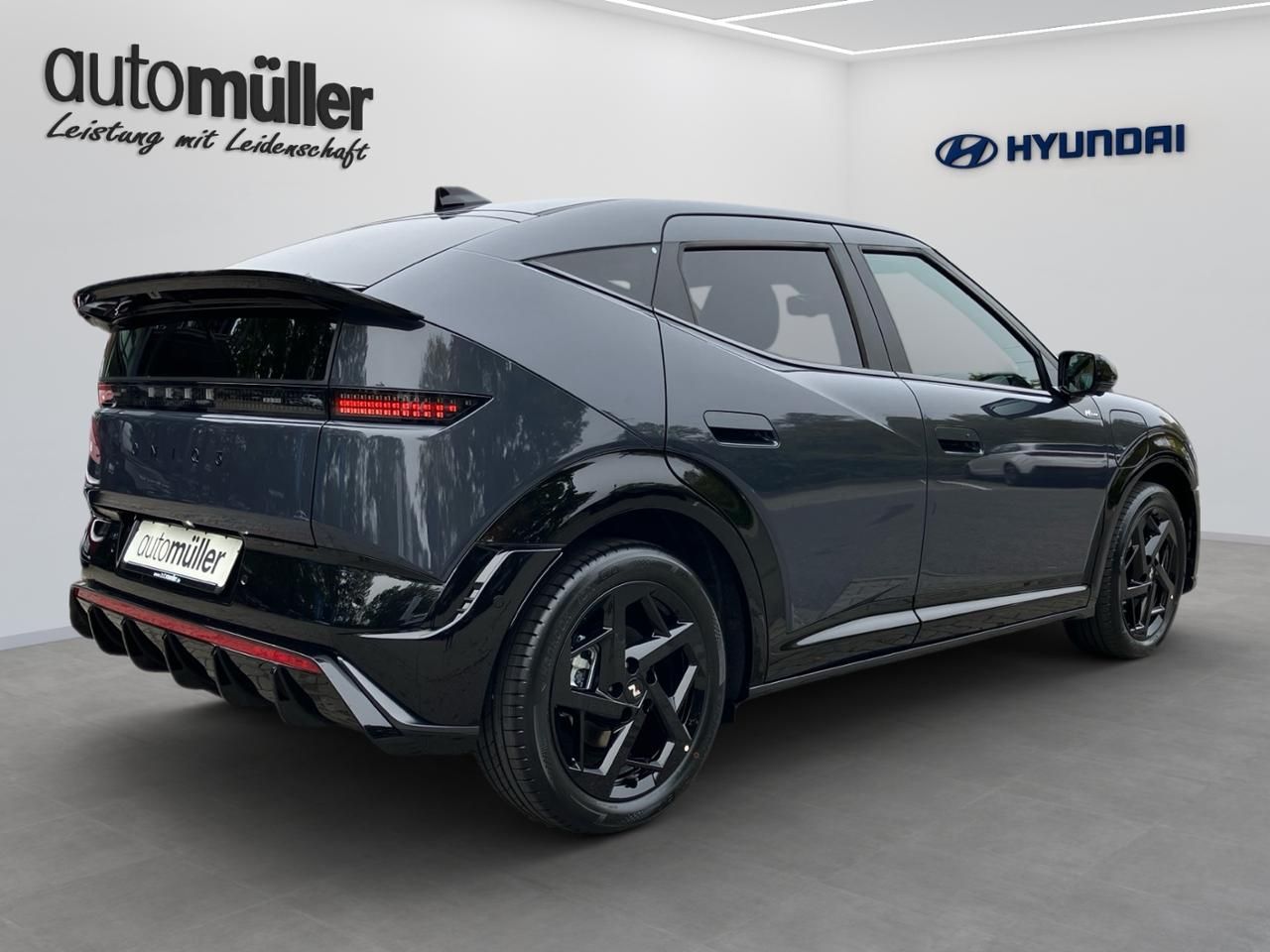 Fahrzeugabbildung Hyundai IONIQ 3 (MY27) 61 kWh (135 PS) 2WD N Line SHZ*LH
