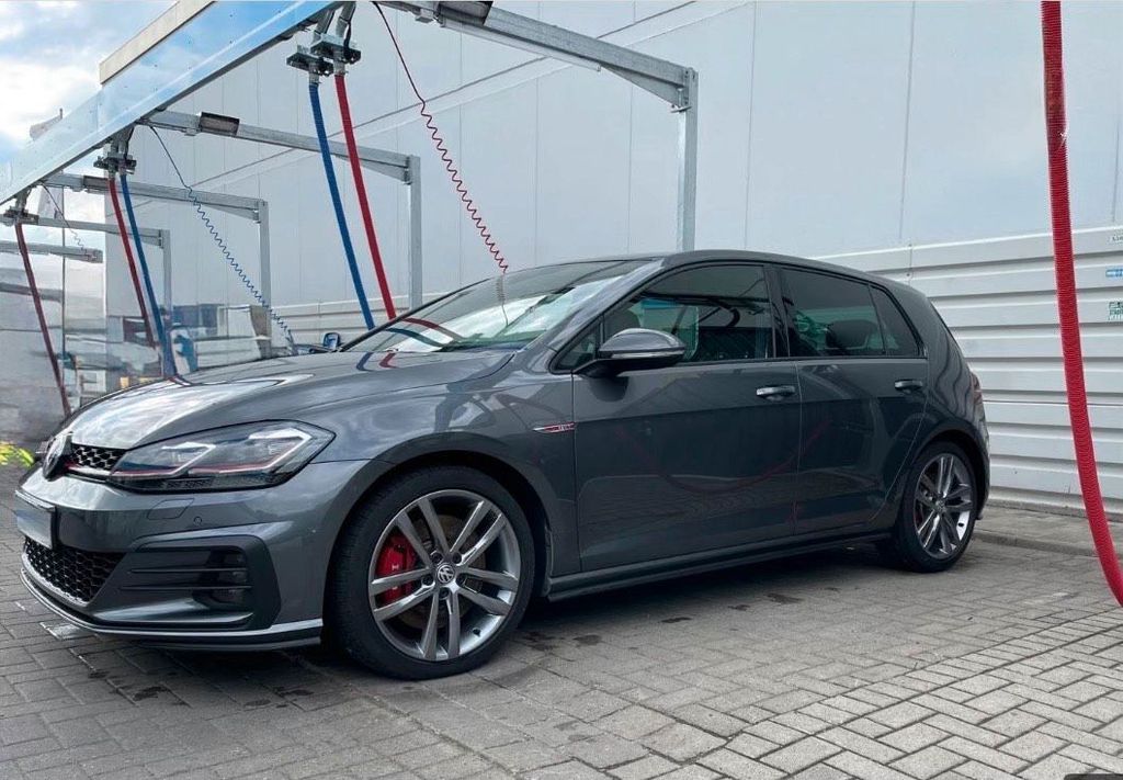 Image of Volkswagen Golf