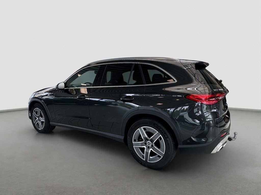 Fahrzeugabbildung Mercedes-Benz GLC 300 d 4M AMG*AHK*DISTR*MEMO*KAM*TOTW*LED