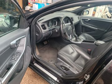 Volvo V60 - 8