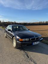 BMW 728i A - Rentnerfahrzeug - gebrauchte BMW 7er Reihe aus dem Jahr 1999