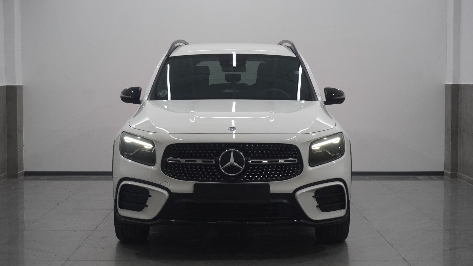 Mercedes-Benz GLB 200 d AMG MultiBeam/Ambiente+/ACC/Keyless foto 8