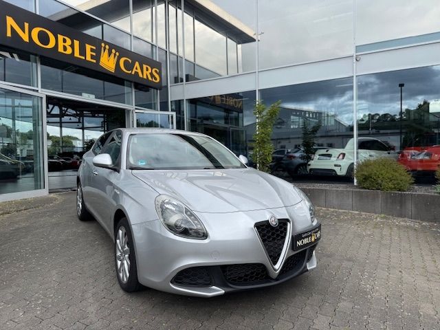 Fahrzeugabbildung Alfa Romeo Giulietta Basis KLIMA NAVI