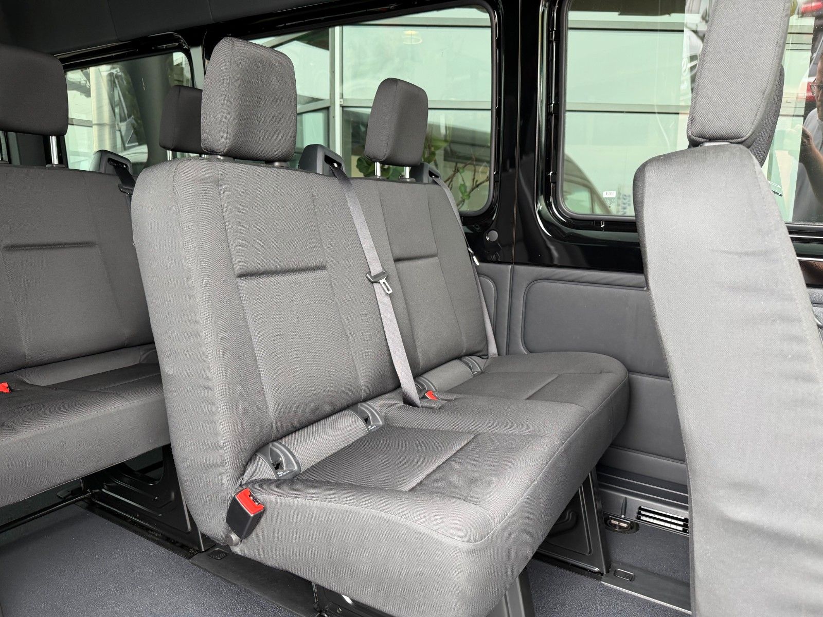 Fahrzeugabbildung Mercedes-Benz Sprinter 317 CDI 4325 Tourer Dachklima AHK