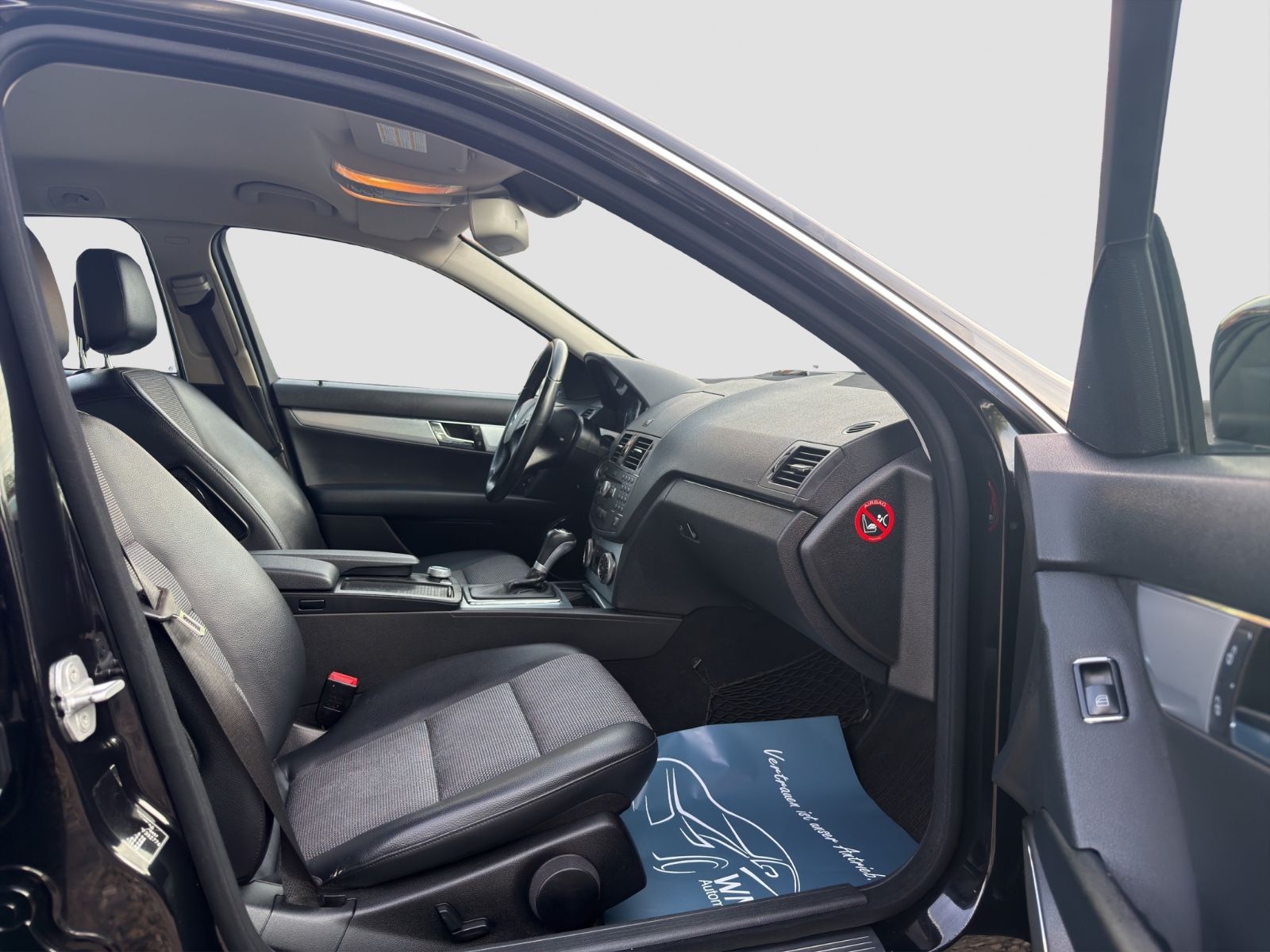 Fahrzeugabbildung Mercedes-Benz C 180 T BlueEfficiency/Klimaautom./PDC/
