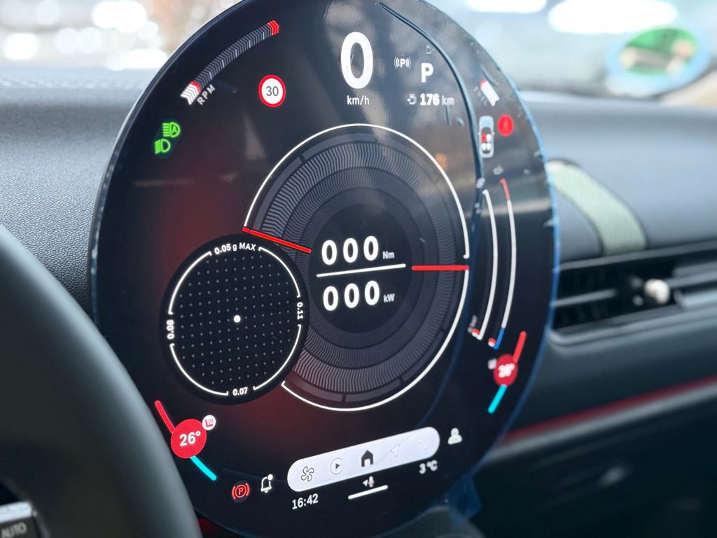 MINI Cooper C ESSENTIAL/ PAKET S/ LED/ EXPERIENCE MOD MINI Cooper C ESSENTIAL/ PAKET S/ LED/ EXPERIENCE MOD