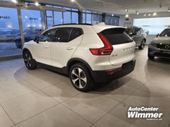 Foto Nummer 4: VOLVO XC 40