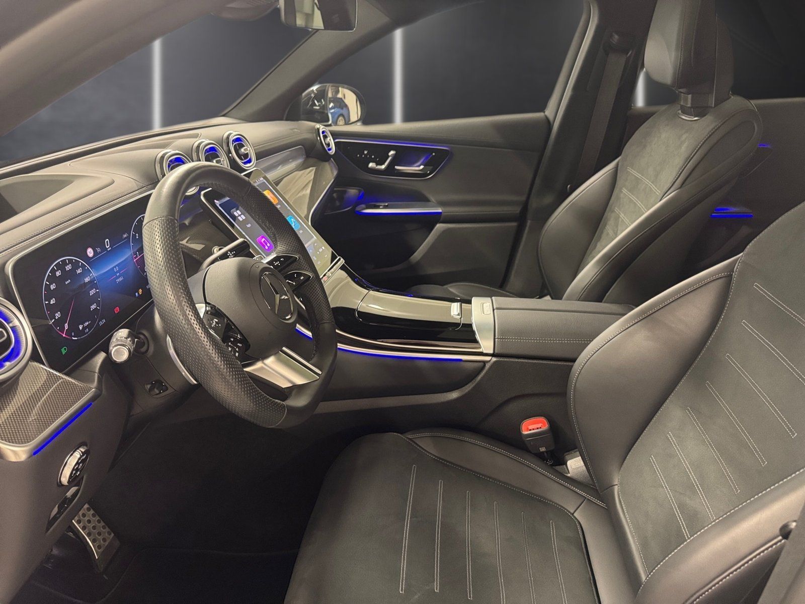 Fahrzeugabbildung Mercedes-Benz GLC 300 d 4M Coupe*Burm*Pano*HUD*20"*360°*Night*