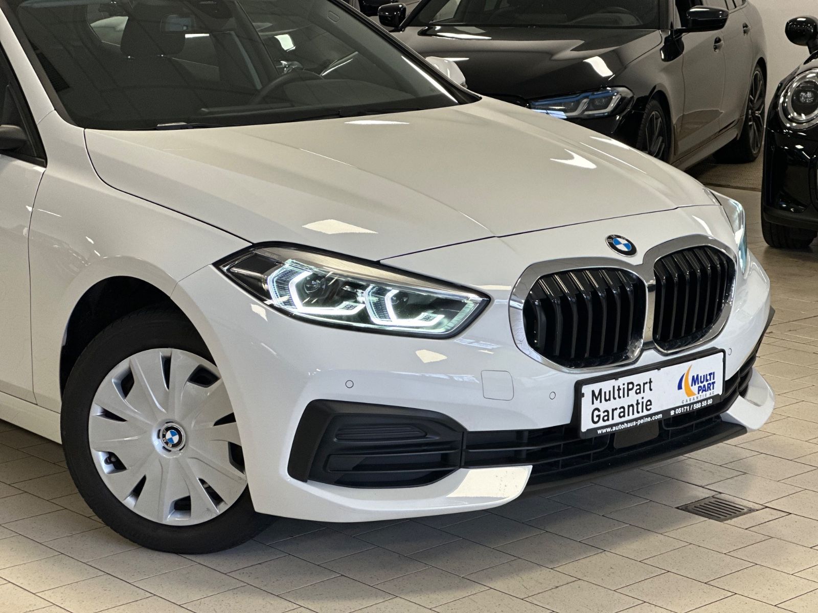 BMW 116d Aut/Navi/LED/SitzHeiz/ActivGuard/Tempomat foto 3