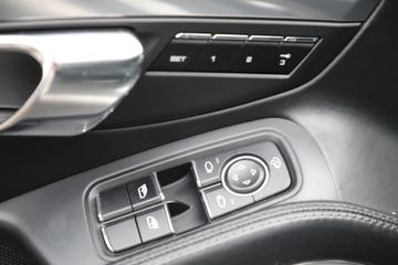 2011 Porsche 991 缩略图 18
