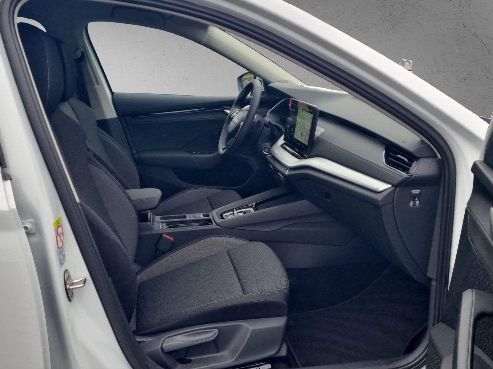 Fahrzeugabbildung SKODA Octavia Combi Selection 1.5 TSI mHEV AHK Kamera
