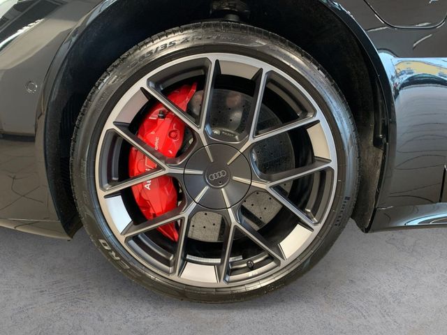 RS e-tron GT PERFORMANCE +MATRIX+WABEN+KERAMIK++