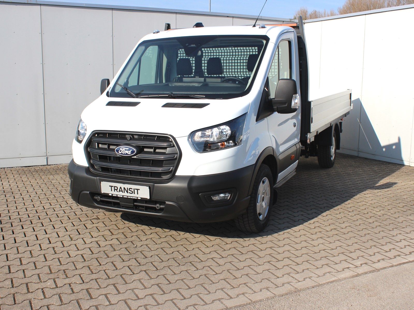 Fahrzeugabbildung Ford Transit 350 L3 Einzelkabine Trend