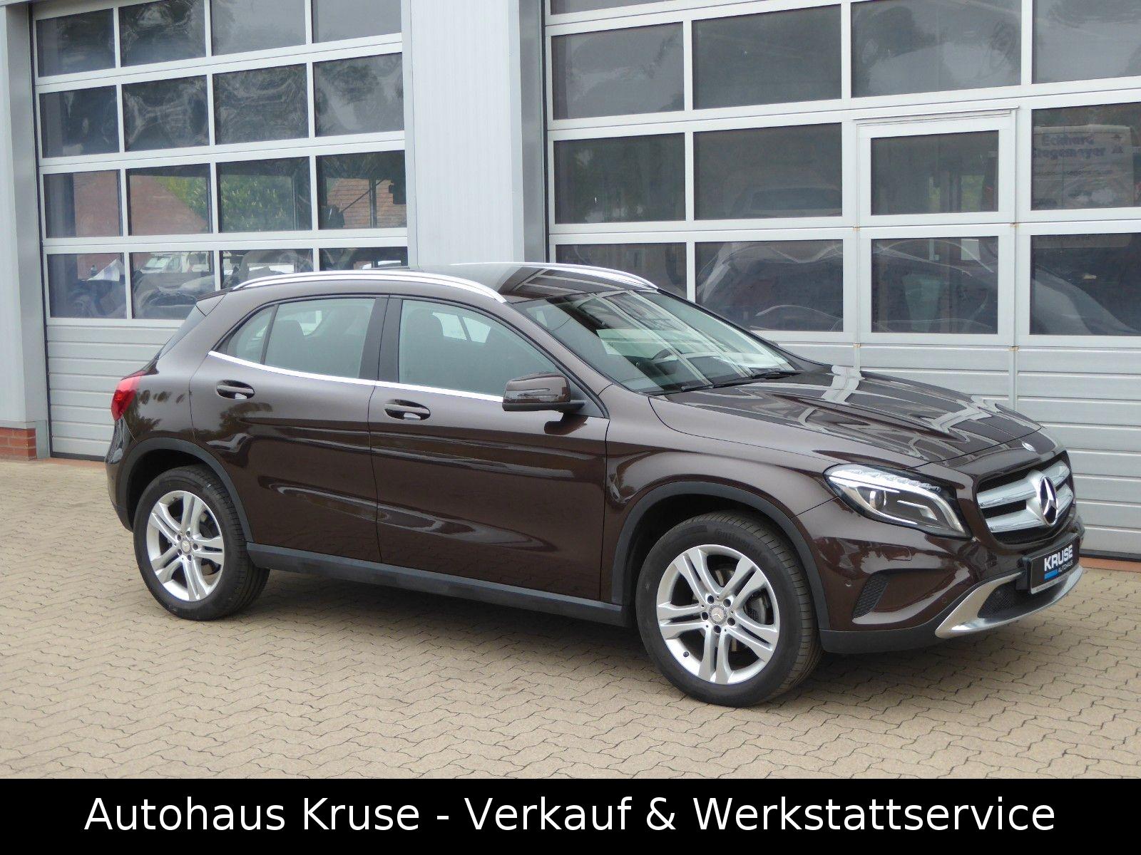 Mercedes-Benz GLA 200 CDI 4M URBAN+AHK+XENON+EP-HECKKL.+MEMORY