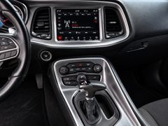 DODGE Challenger R/T Scat Pack Alpine | Lenkradheizung