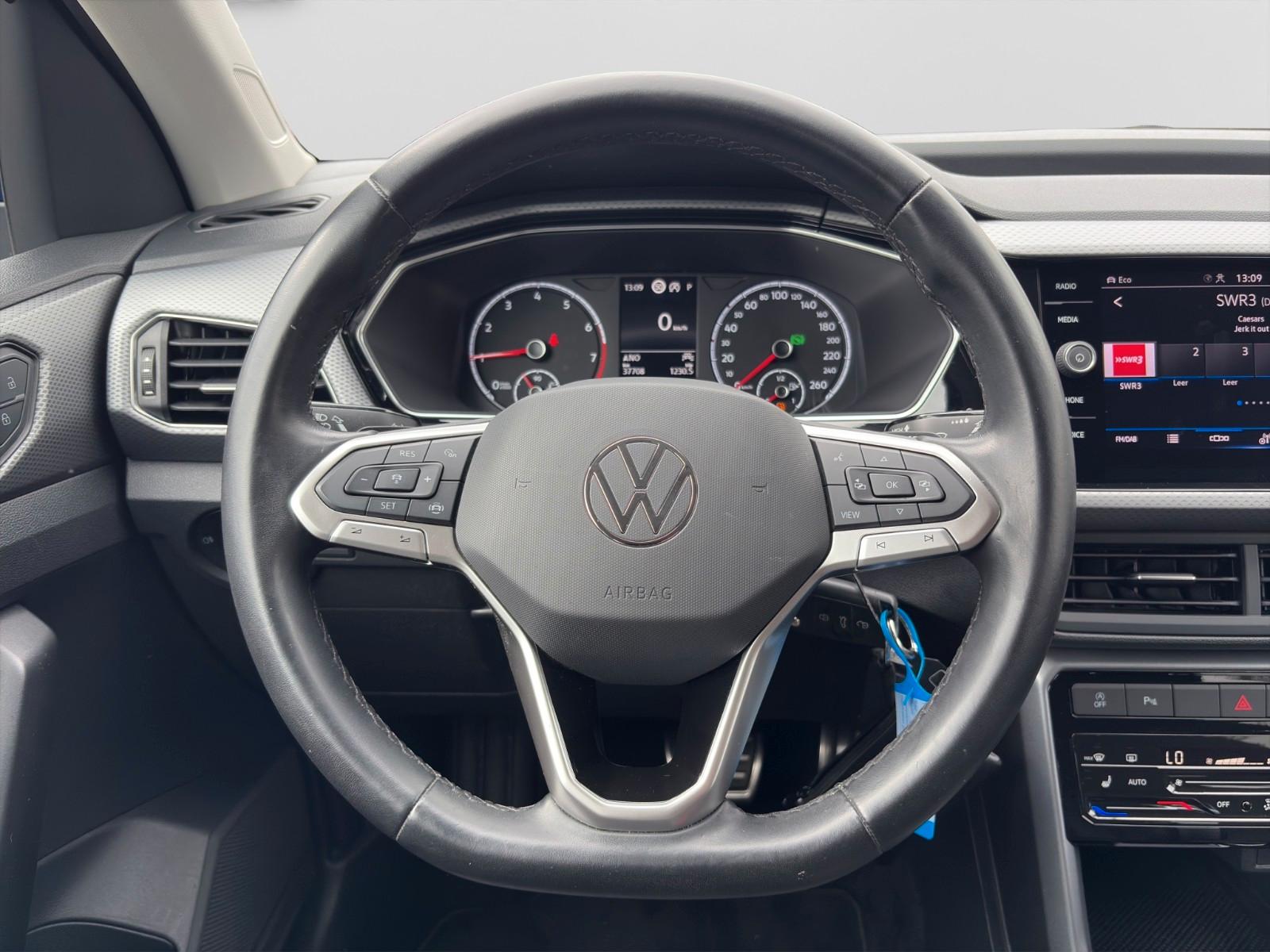 Volkswagen T-Cross Life ACTIVE  1.0 TSI DSG AHK ACC Navi