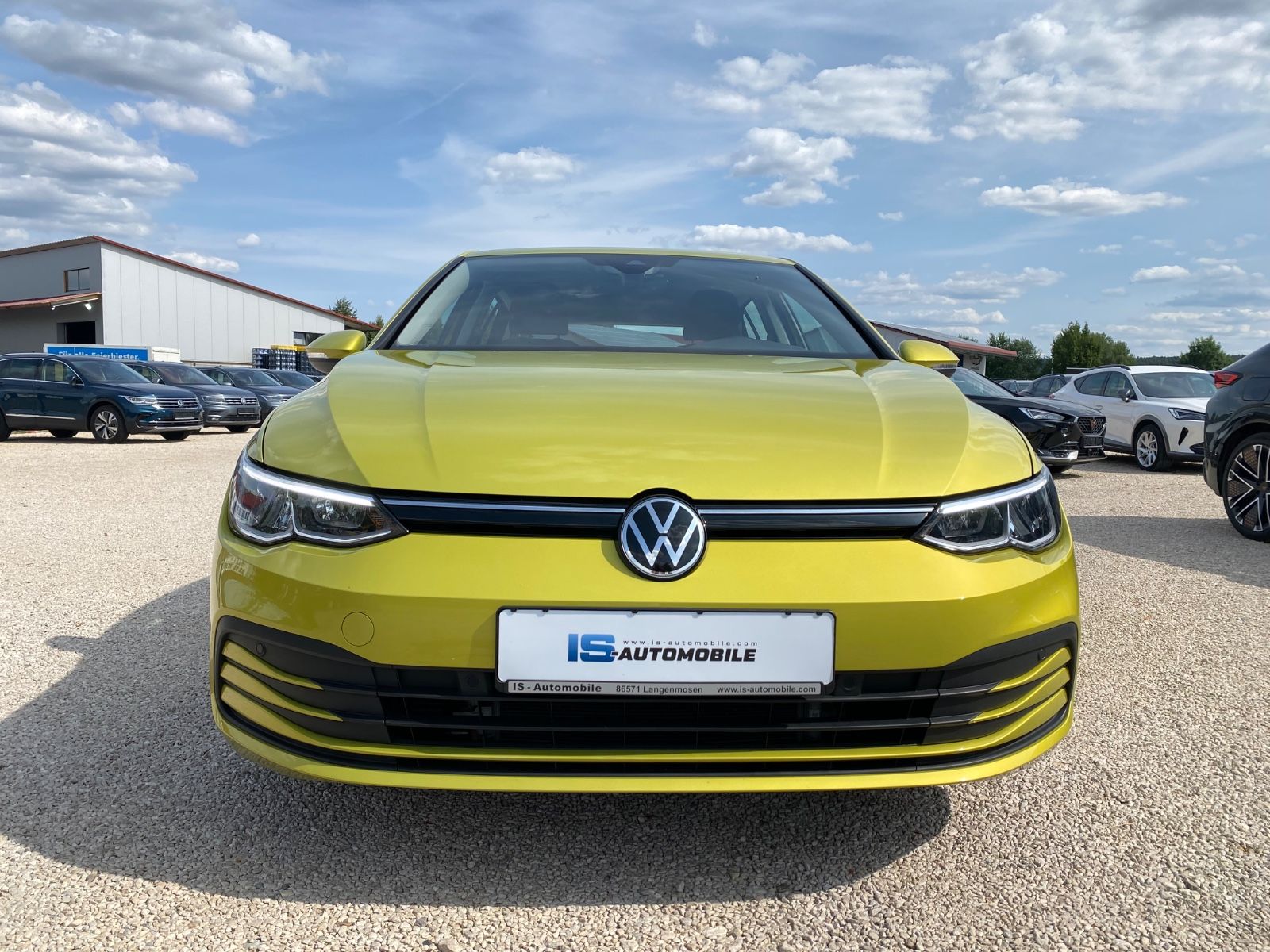 Volkswagen Golf VIII Lim. Life,NAVI,LED,ACC,SHZ,DAB,PDC imagem 2