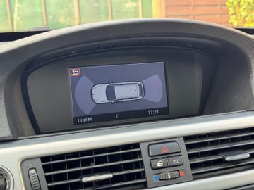 BMW 320 - 11