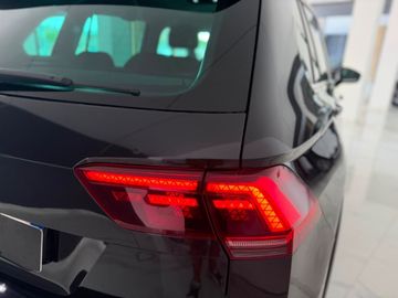 Volkswagen Tiguan - 8