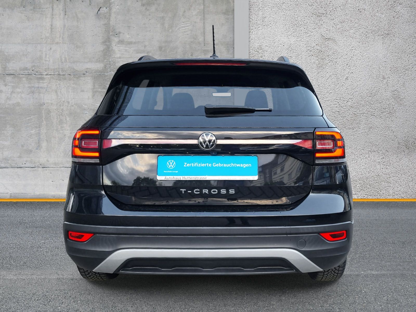 Fahrzeugabbildung Volkswagen T-Cross 1.0 TSI Life KAMERA ACC SHZ