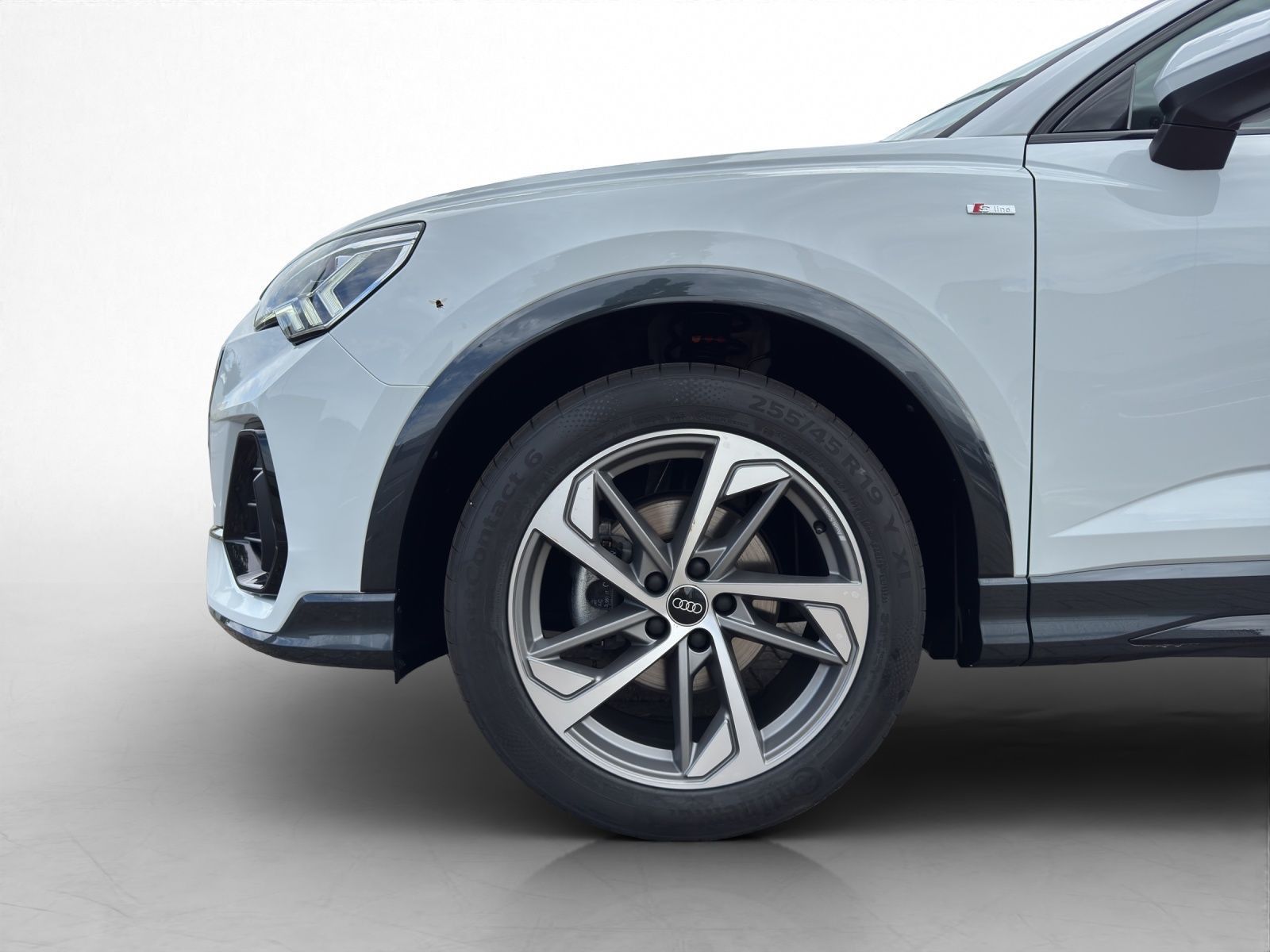 Audi Q3 - Bild 12