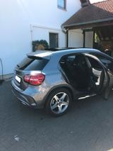 Mercedes-Benz GLA200 AMG Line aus 3. Hand ,Frisch vom Service - Mercedes-Benz GLA 200 in Bonn