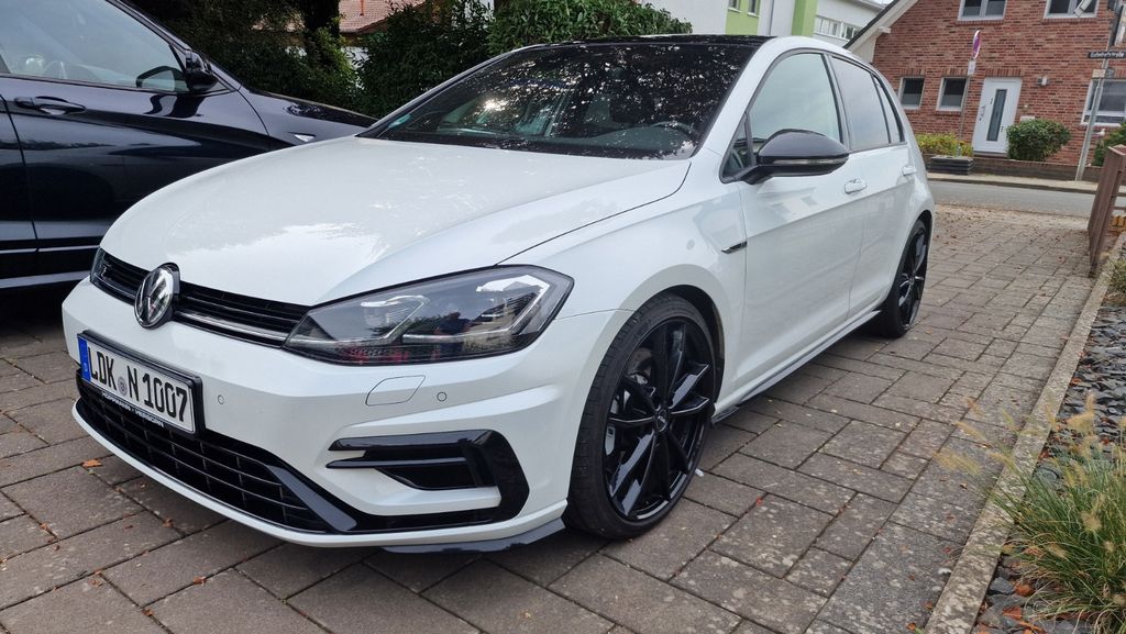 Image of Volkswagen Golf