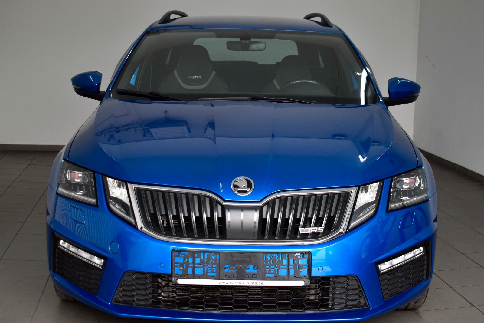 Fahrzeugabbildung SKODA Octavia Combi RS,T.Leder,Navi,LED,SH,SR+WR