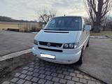Volkswagen T4 Multivan (als WoMo zugelassen) - weiße Volkswagen T4 Multivan