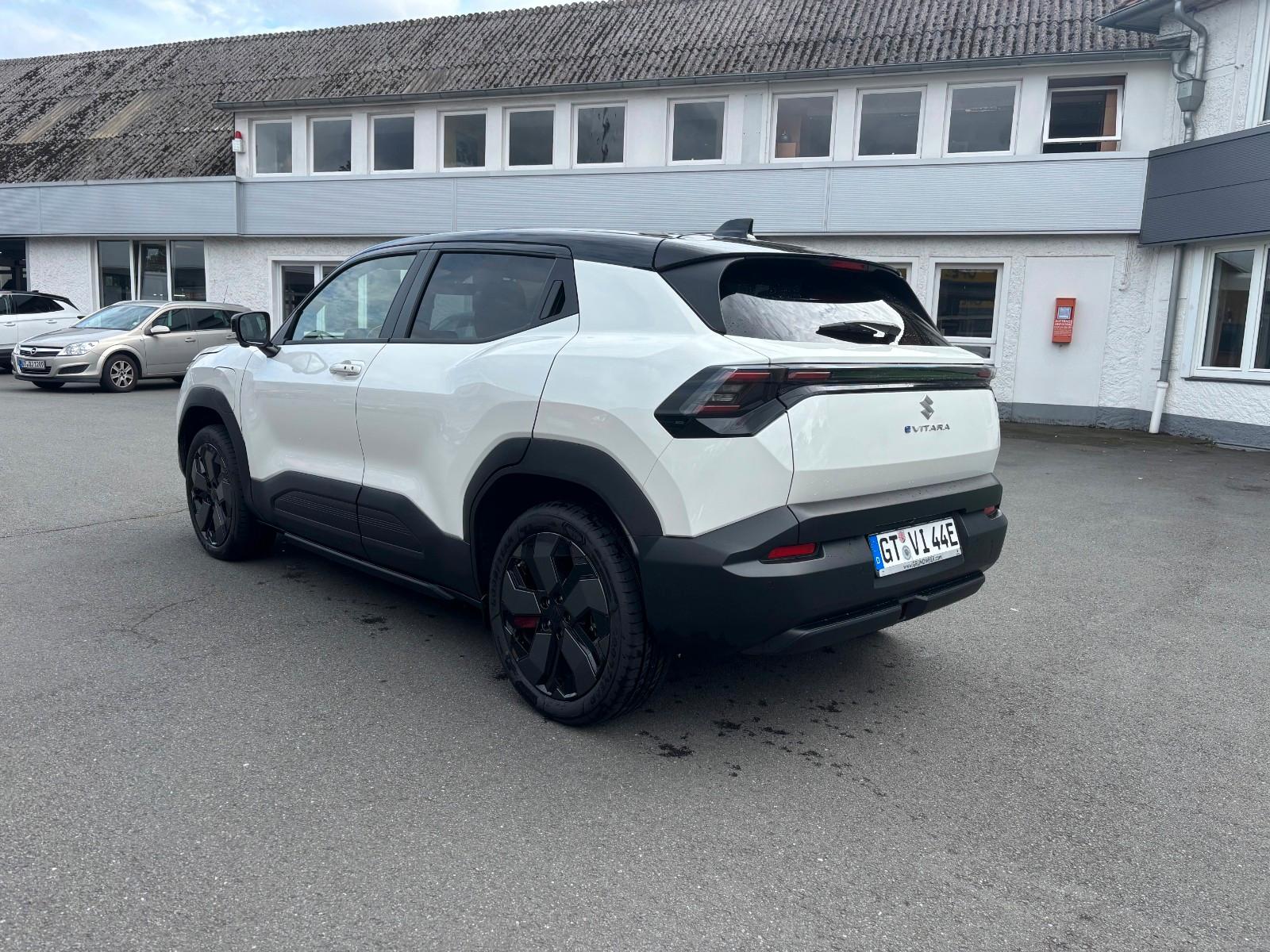 Suzuki e Vitara Comfort+ /360' Kamera/Panorama/LED
