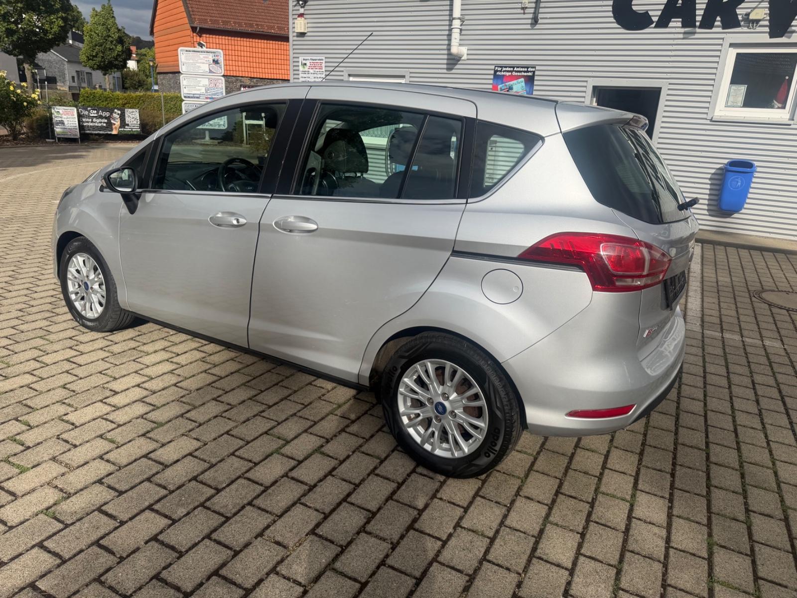Ford B-MAX 2015 — engine 998 cm³, 101 HP (74kW)