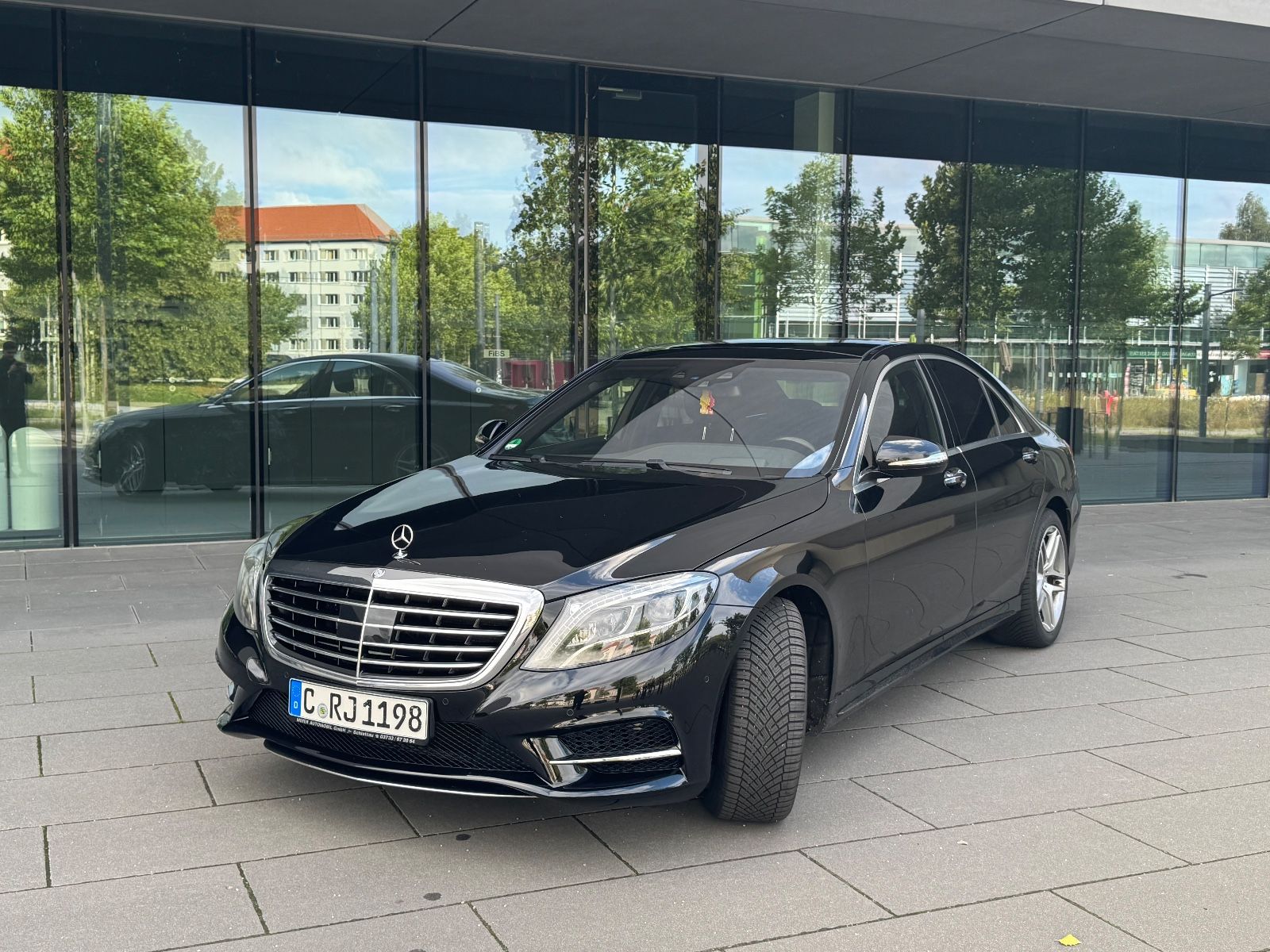 MERCEDES-BENZ S 350 BlueTec / d 4Matic Limousine PANO/NAVI