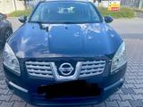 Nissan J10 - Nissan Qashqai J10 mit Benzin-Antrieb