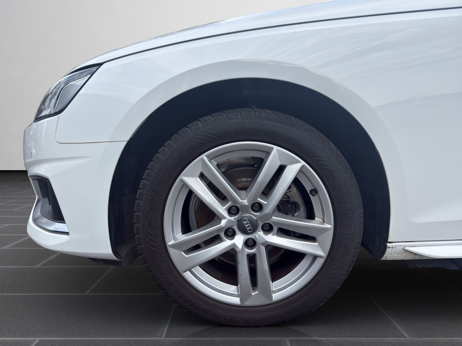 Audi A4 - Bild 9
