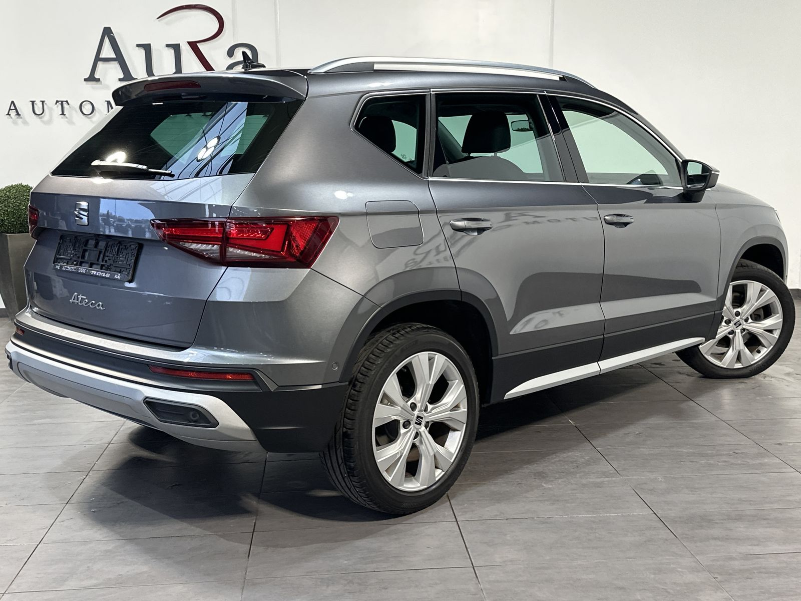 Fahrzeugabbildung SEAT Ateca 2.0 TDI DSG Xperience NAV+LED+VCOCK+WINTER
