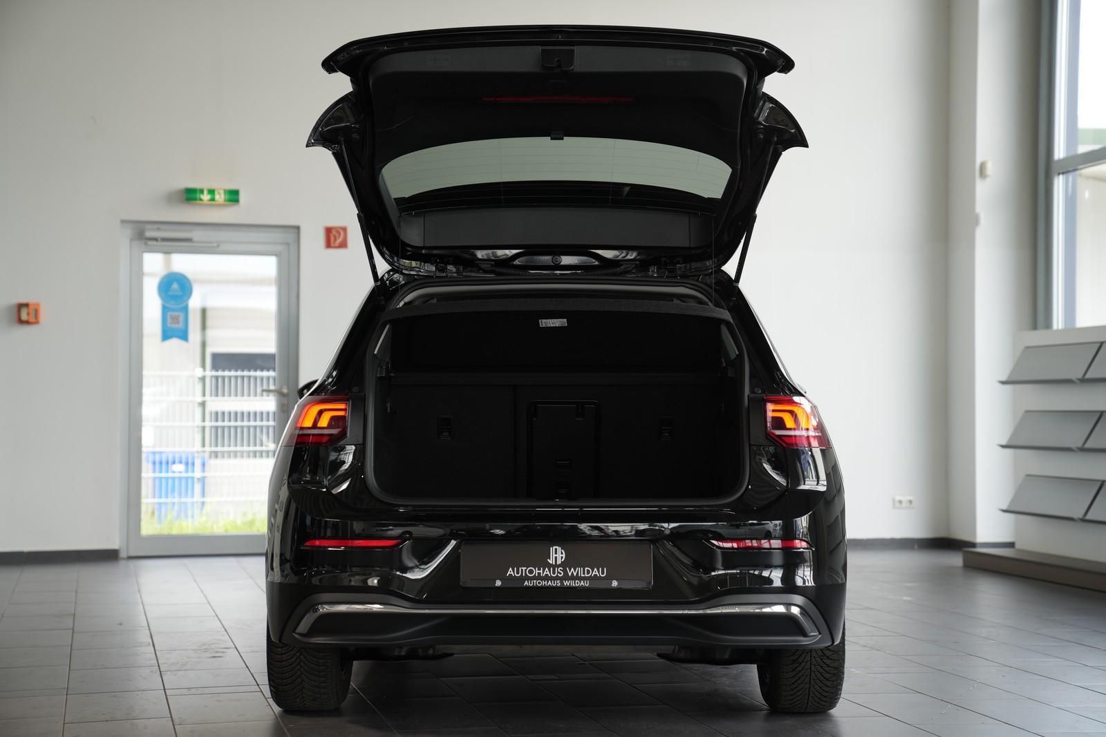 Volkswagen Golf VIII 1.5 eTSI 110 kW Goal, миниатюра 9