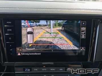 Volkswagen Touareg - 8