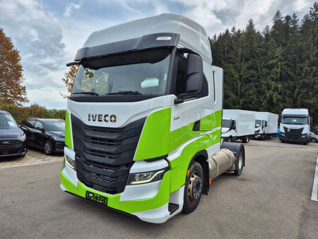 Iveco S-WAY AS440S46T/P 2LNG