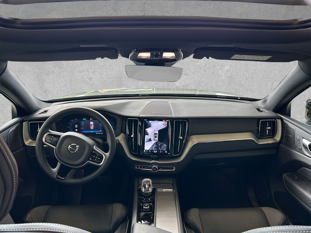 Volvo XC60 Plus Dark AWD B4 Diesel EU6d Pano 360° Wint