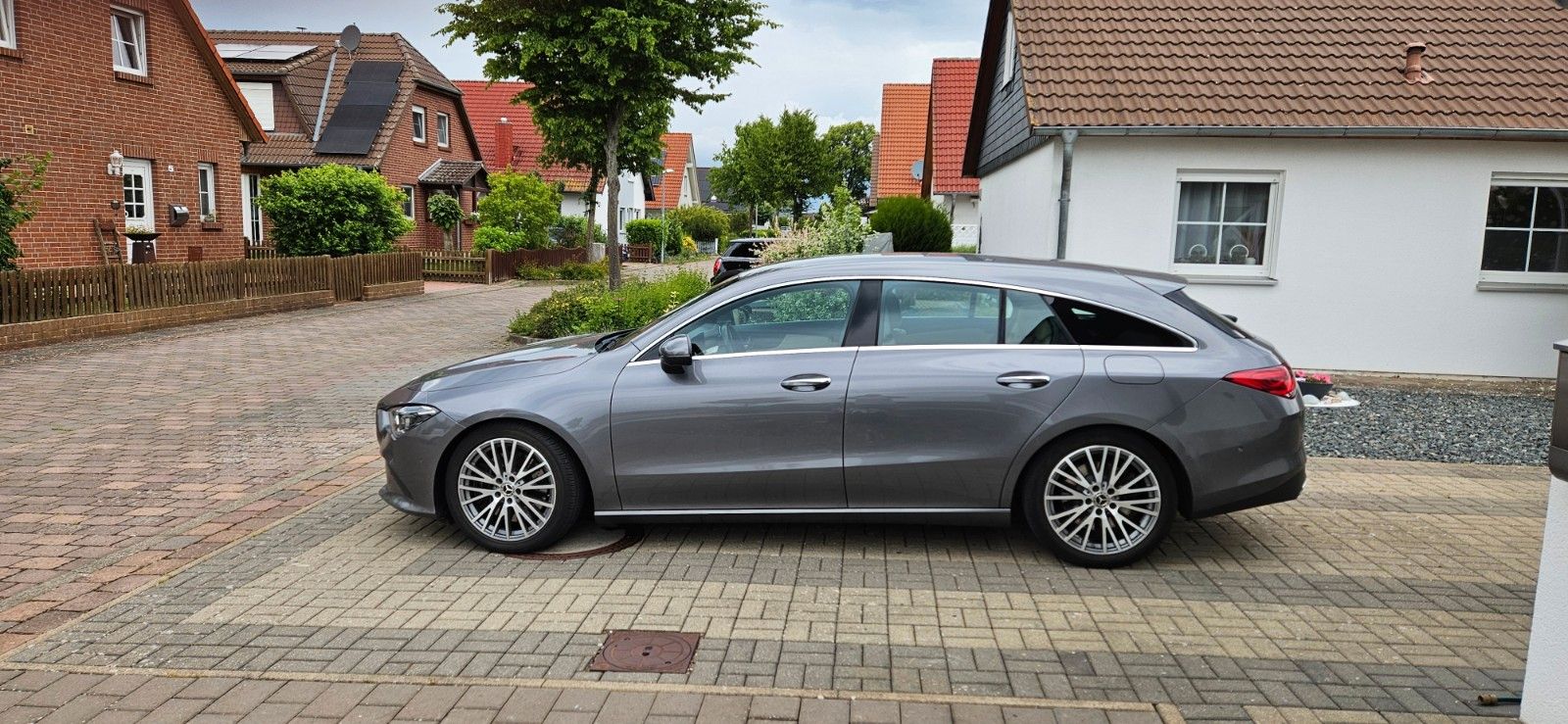 MERCEDES-BENZ CLA 200 Shooting Brake CLA 200 d 4MATIC DCT ...