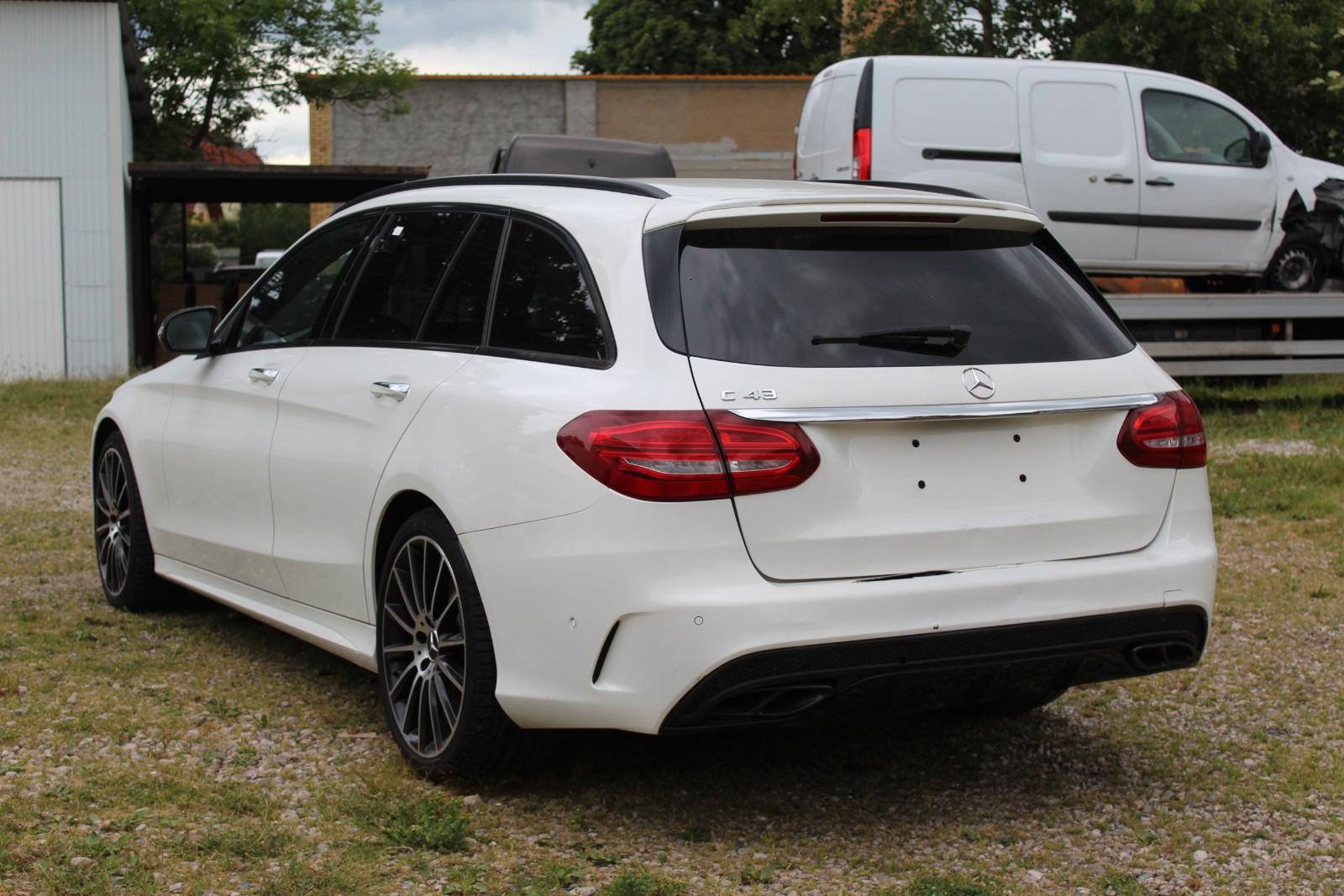 Mercedes-Benz C 43 AMG
