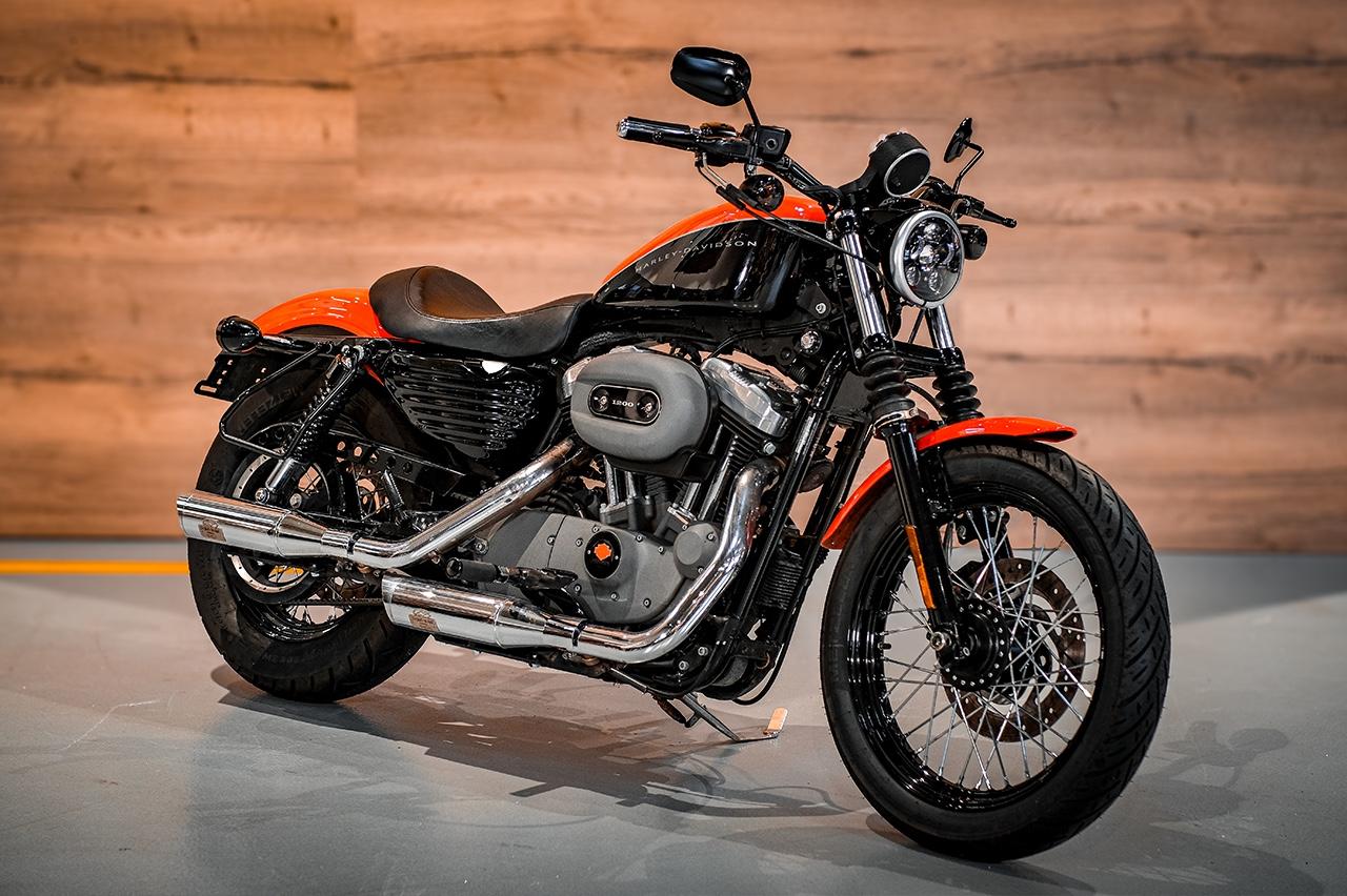 Harley-Davidson XL1200N Nightster Sportster - J&H!