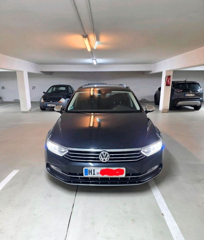 Image of Volkswagen Passat Variant