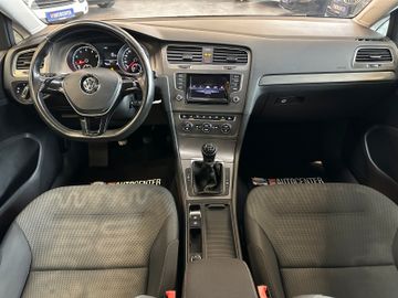 MYAUTOCENTER – Gebraucht- und Jahreswagen mit Werkstattservice in Pfaffenhofen Volkswagen Golf VII Lim. Comfortline BMT *Klima*TÜV*