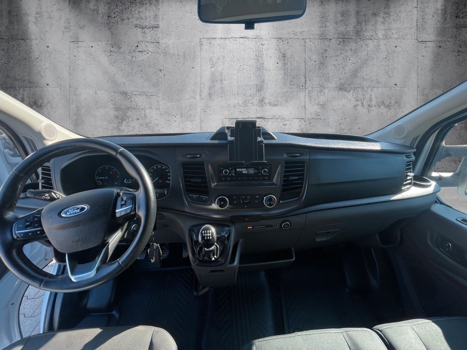 Fahrzeugabbildung Ford Transit Kipper 350 L2 Einzelkabine Trend*4x4