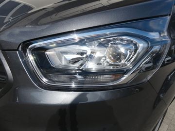 Fahrzeugabbildung Ford Transit Custom/Tourneo Custom Kombi 320 L2 Trend