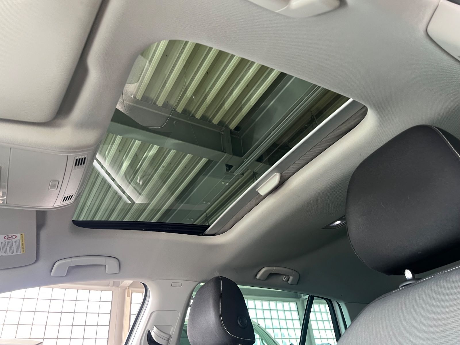 Fahrzeugabbildung Volkswagen Golf VII Lim. 2.0 TDI Highline PANORAMADACH*1.HD