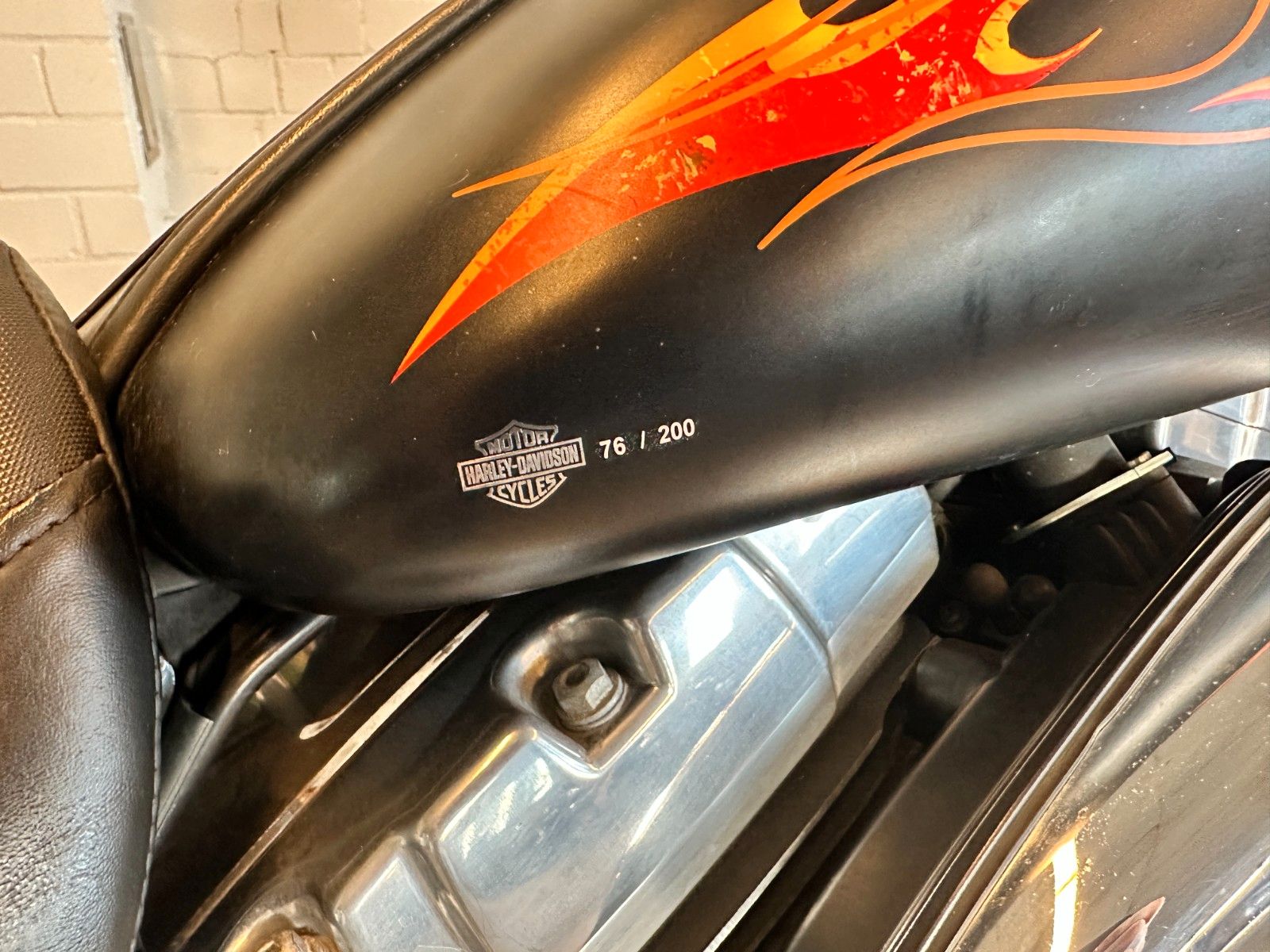 Fahrzeugabbildung Harley-Davidson FXDF Fat Bob - Sonderlackierung Nr. 76/200