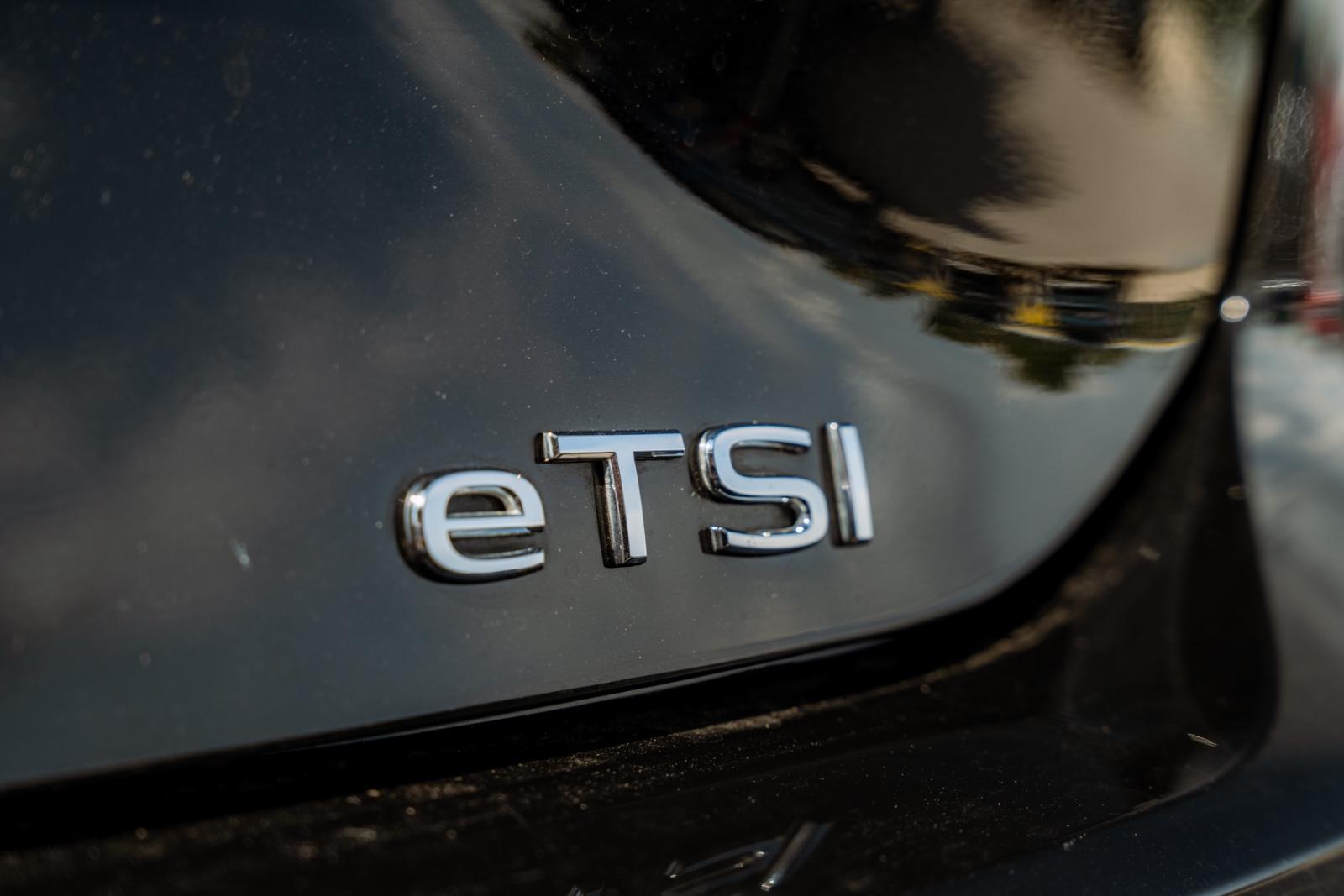 Volkswagen Golf VIII Variant 1.5 eTSI 85 kW Goal Kamera, миниатюра 18