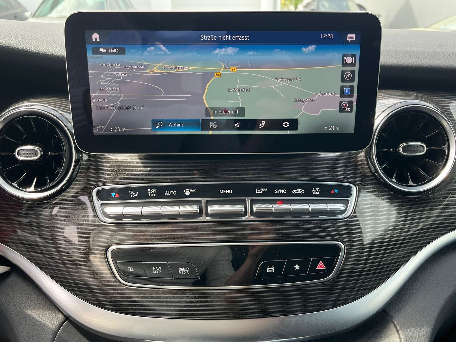 Fahrzeugabbildung Mercedes-Benz V 250 d EDITION 21 kompakt AMG NIGHT*LED*LEDER